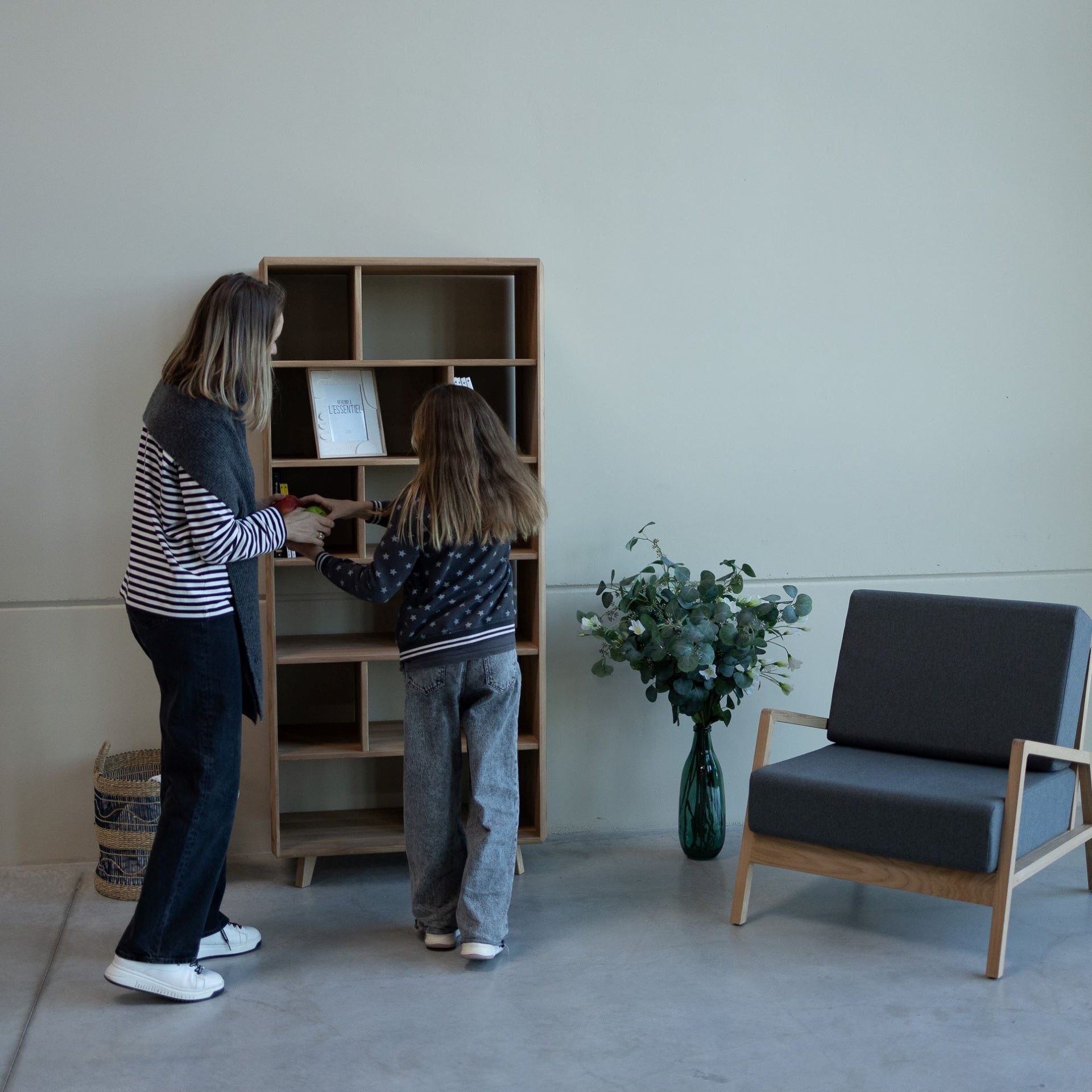 Bibliothèque en bois massif SWEDEN 1 | VESKOR
