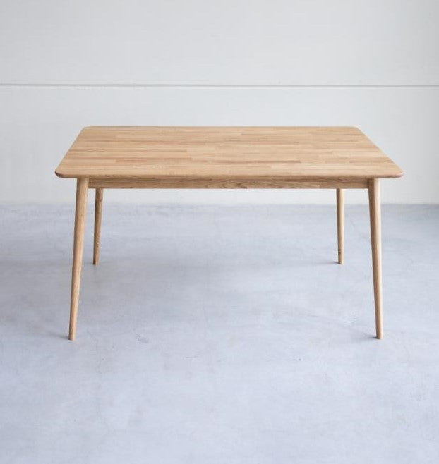 Table de salle à manger à rallonge en chêne massif MALMO 2 | VESKOR