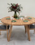 Table de salle à manger ronde à rallonge en chêne massif LEA | VESKOR